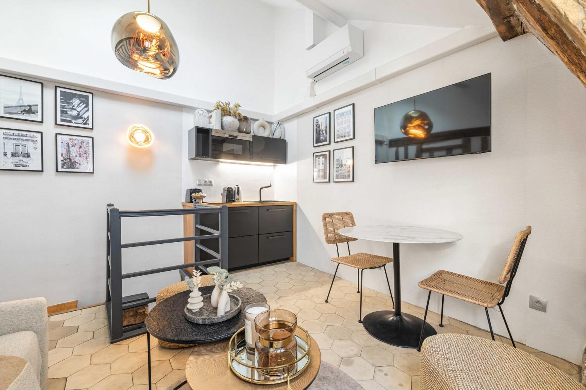 Ultra Central Historical Parisian Flat - Louvre Εξωτερικό φωτογραφία